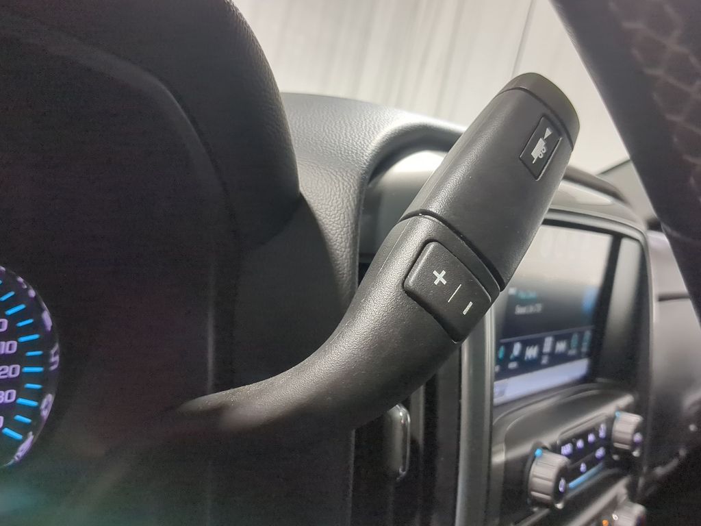 Thumbnail: 2018 Chevrolet Silverado 1500 - 39