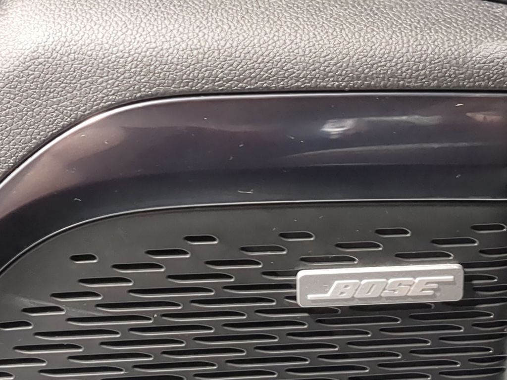 Thumbnail: 2024 GMC Acadia - 32
