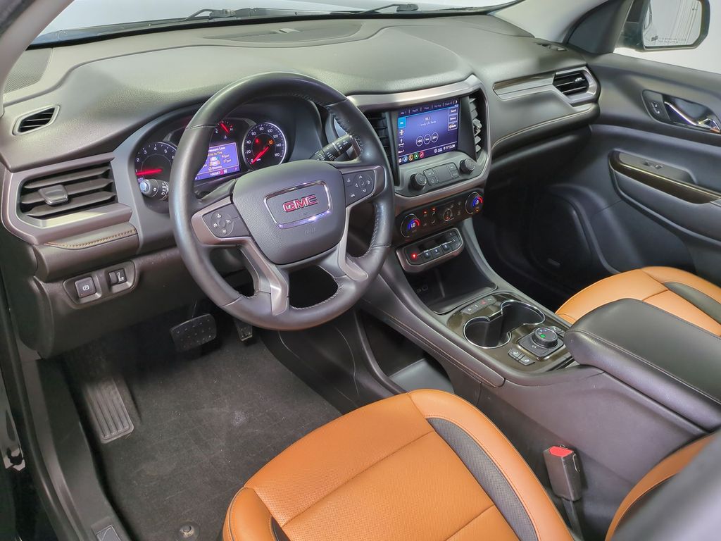 2020 GMC Acadia AT4 2