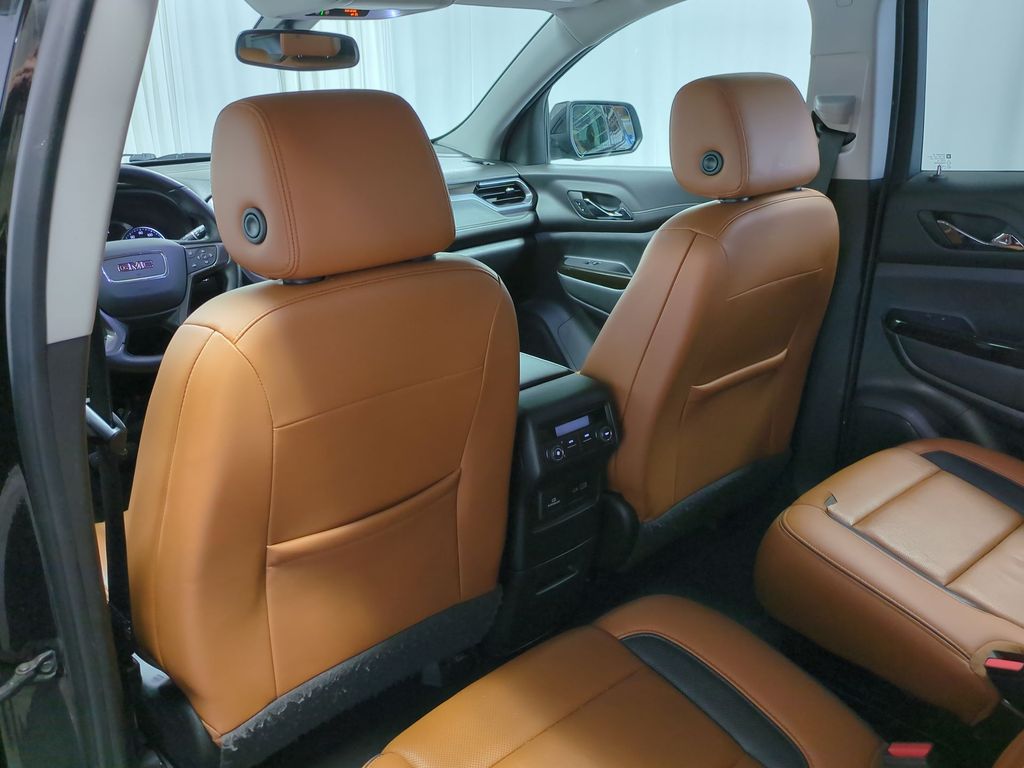 2020 GMC Acadia AT4 12