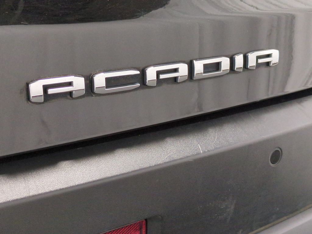 2020 GMC Acadia AT4 23