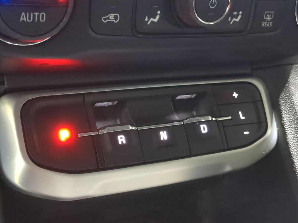 Thumbnail: 2022 GMC Acadia - 34