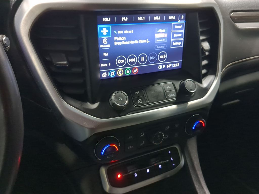 Thumbnail: 2022 GMC Acadia - 14