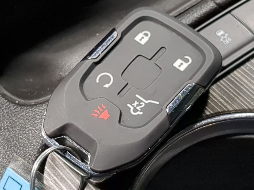 Thumbnail: 2022 GMC Acadia - 35