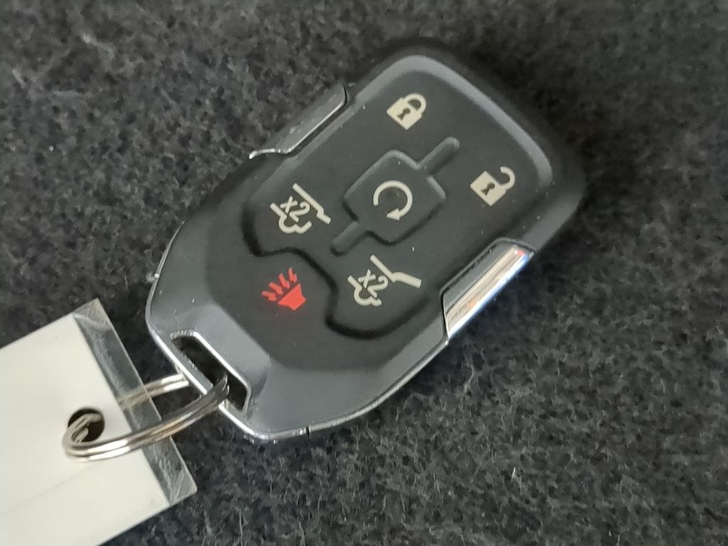 Thumbnail: 2021 GMC Acadia - 17