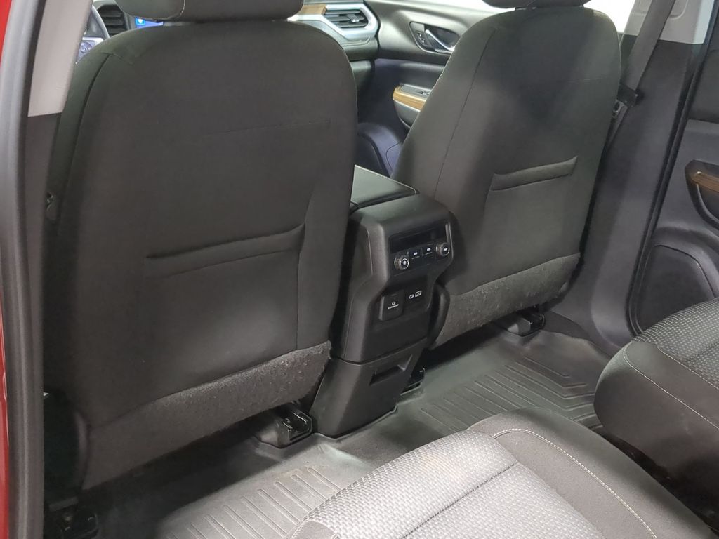 Thumbnail: 2021 GMC Acadia - 12