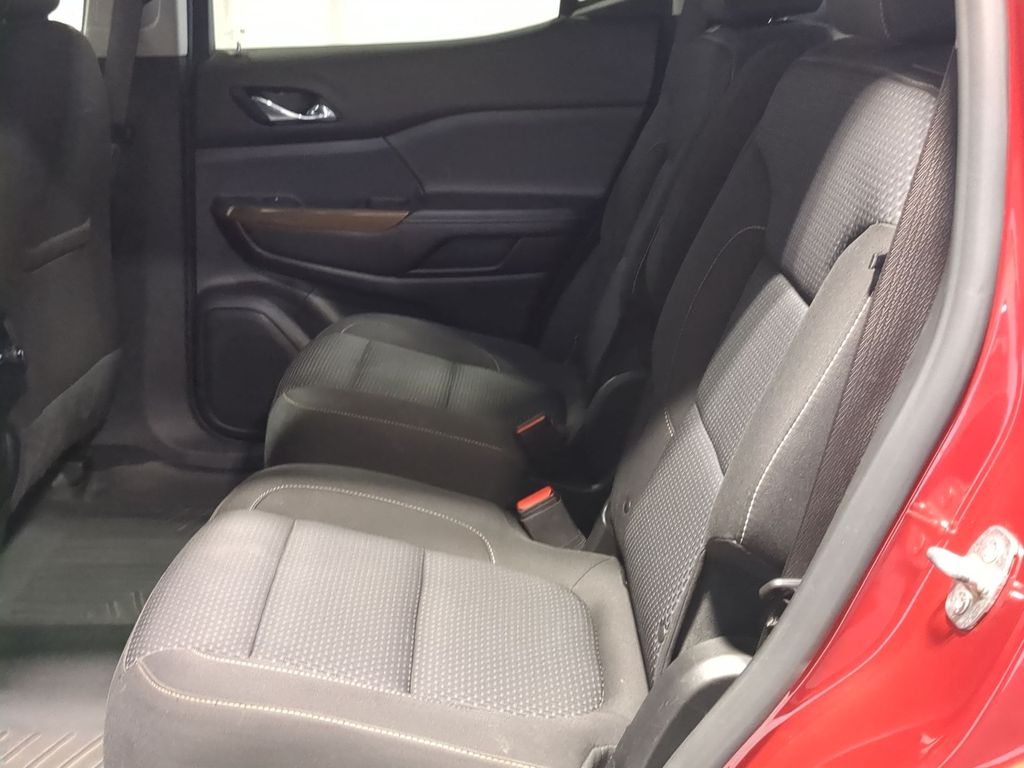 Thumbnail: 2021 GMC Acadia - 26