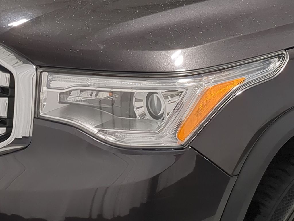 Thumbnail: 2019 GMC Acadia - 24