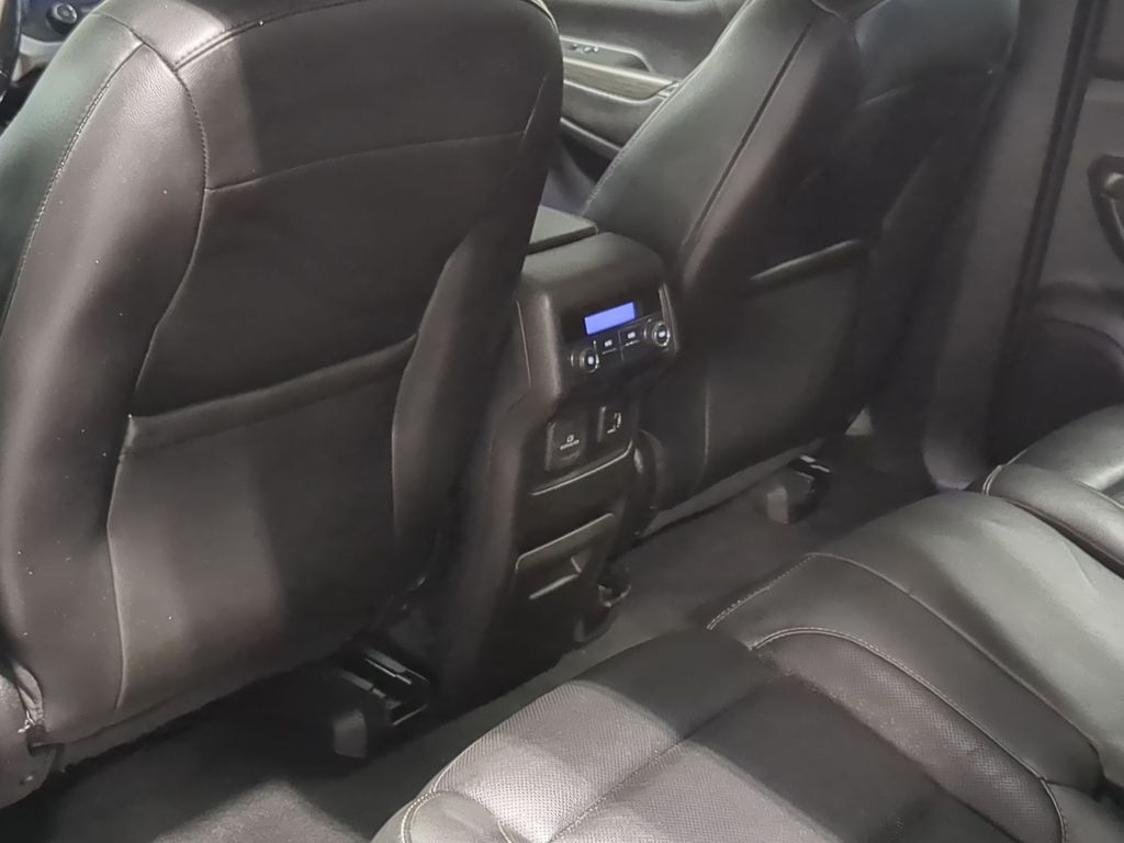 Thumbnail: 2019 GMC Acadia - 27