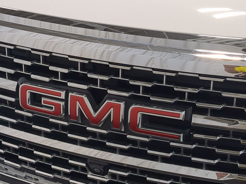 Thumbnail: 2023 GMC Acadia - 7