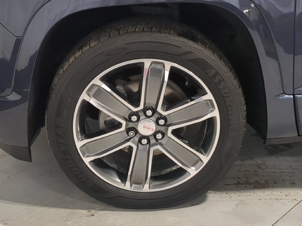 Thumbnail: 2018 GMC Acadia - 8