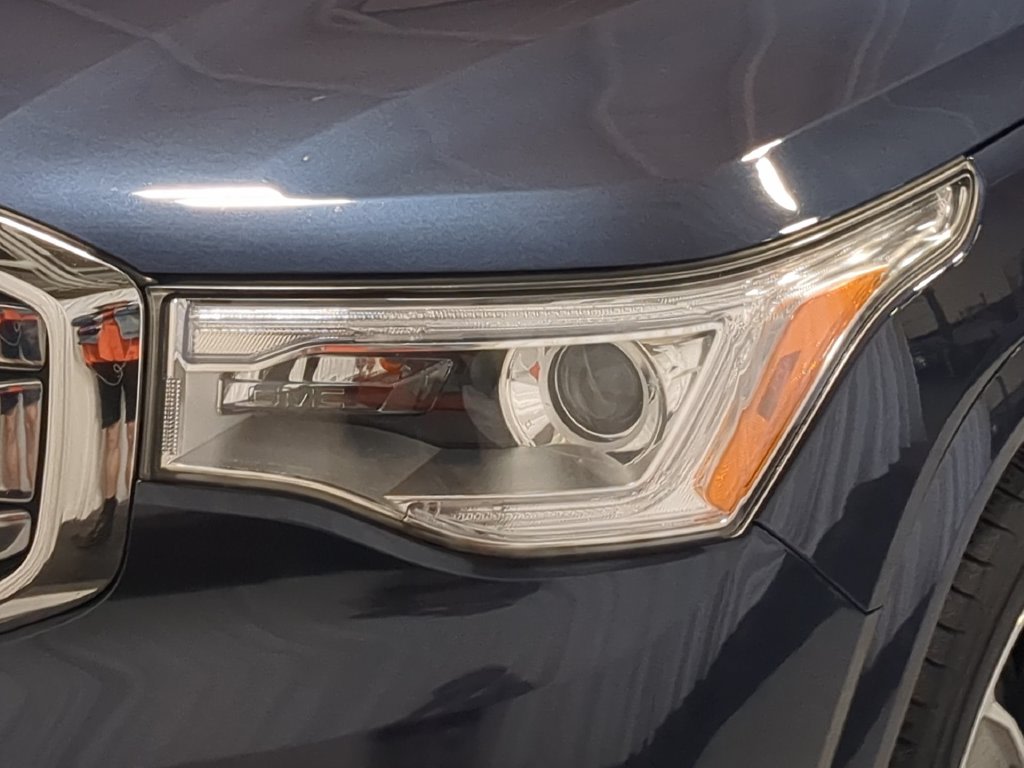 Thumbnail: 2018 GMC Acadia - 23