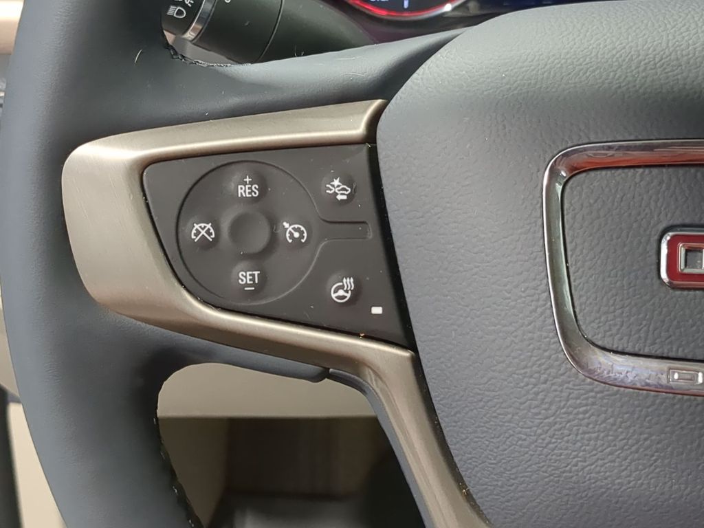 Thumbnail: 2023 GMC Acadia - 28