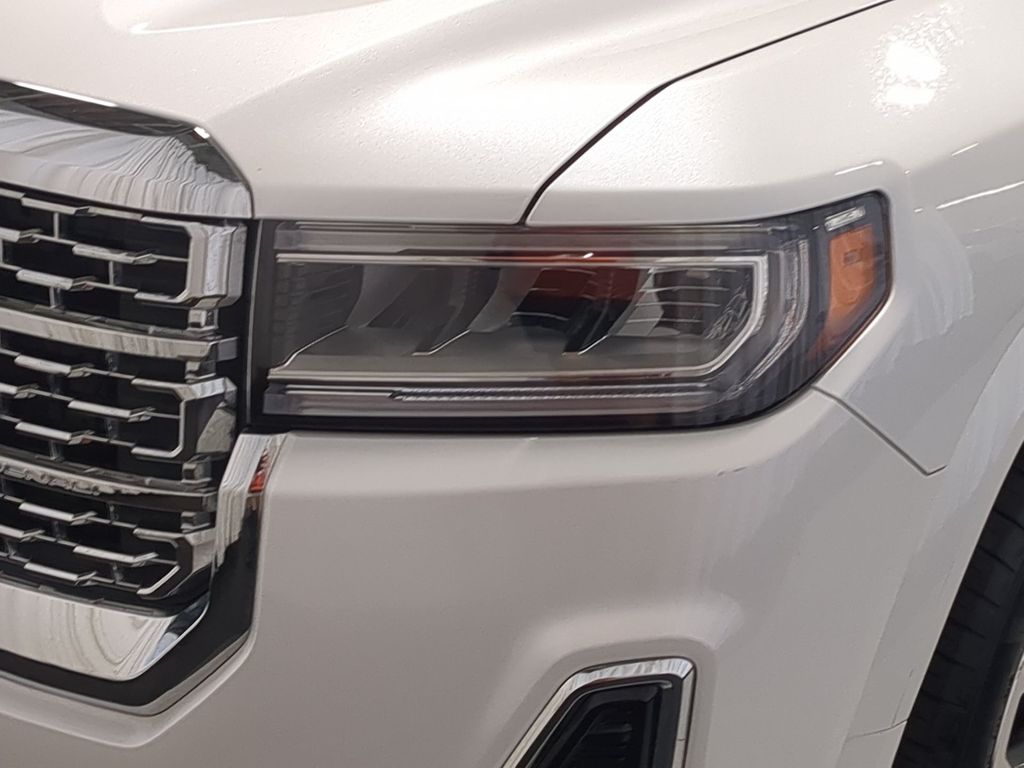 Thumbnail: 2023 GMC Acadia - 23