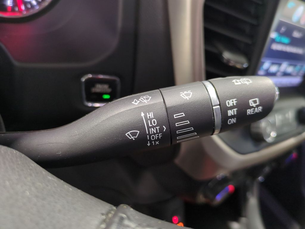 Thumbnail: 2019 GMC Acadia - 32