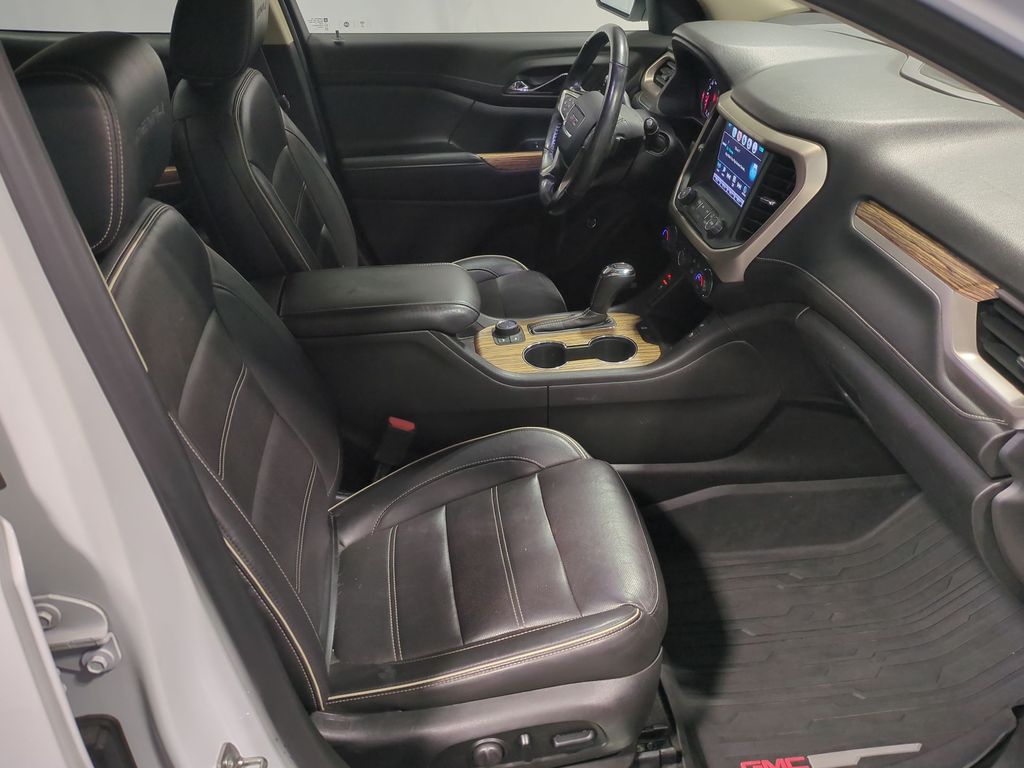 Thumbnail: 2019 GMC Acadia - 11