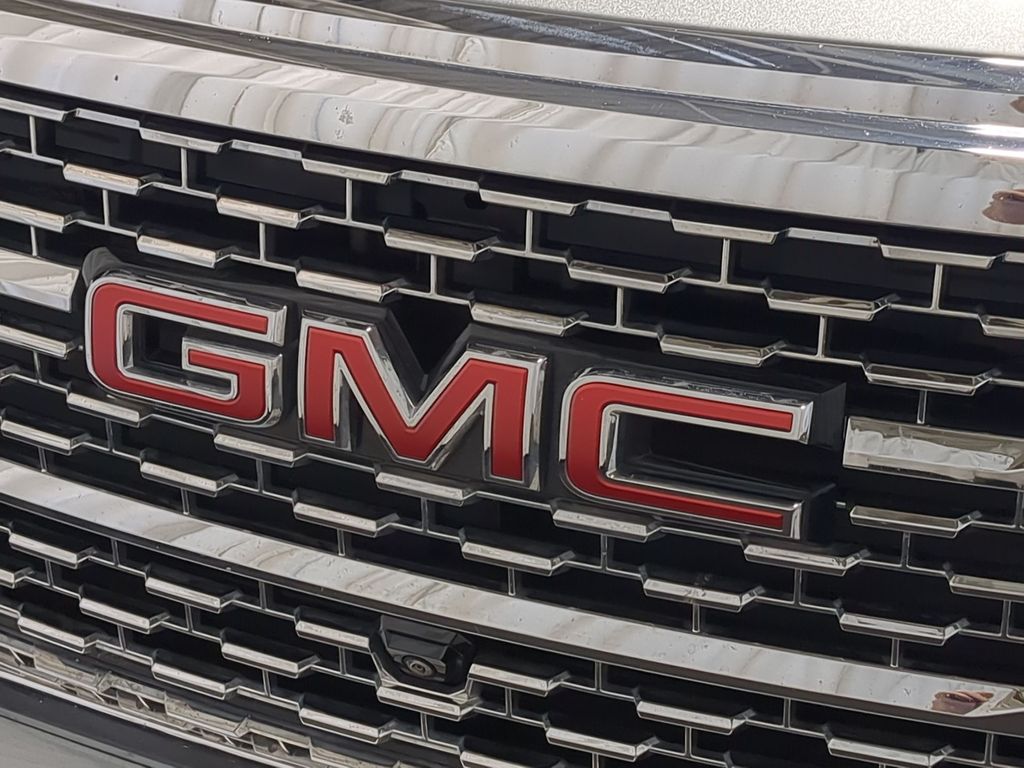 Thumbnail: 2023 GMC Acadia - 7