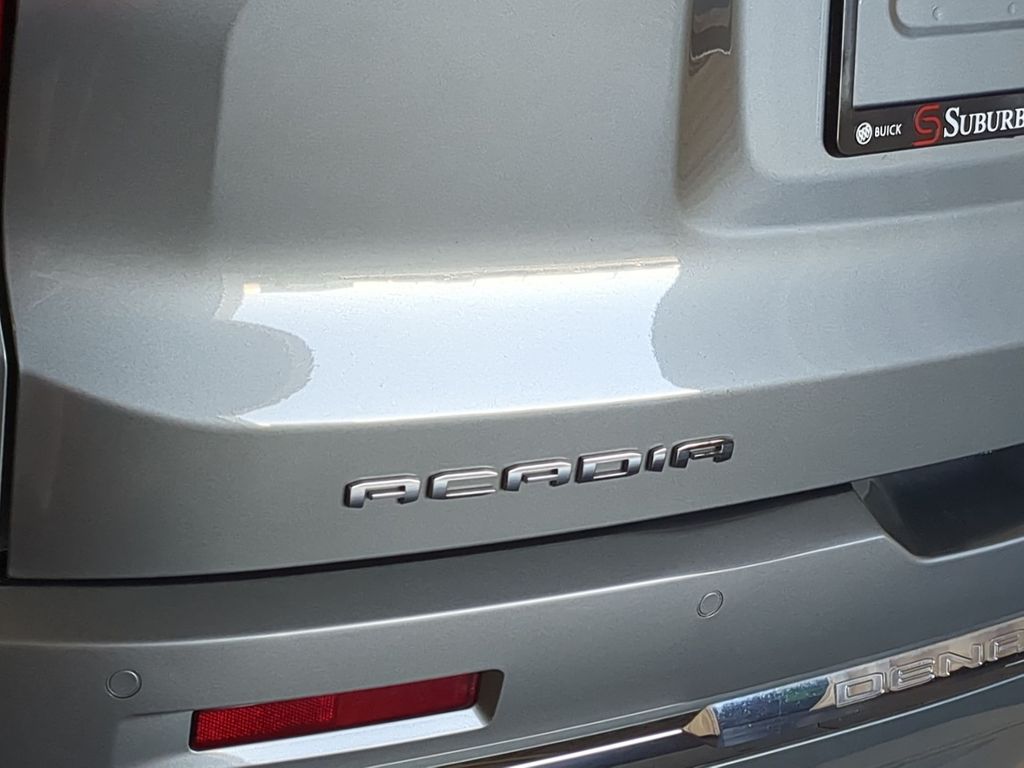Thumbnail: 2023 GMC Acadia - 14