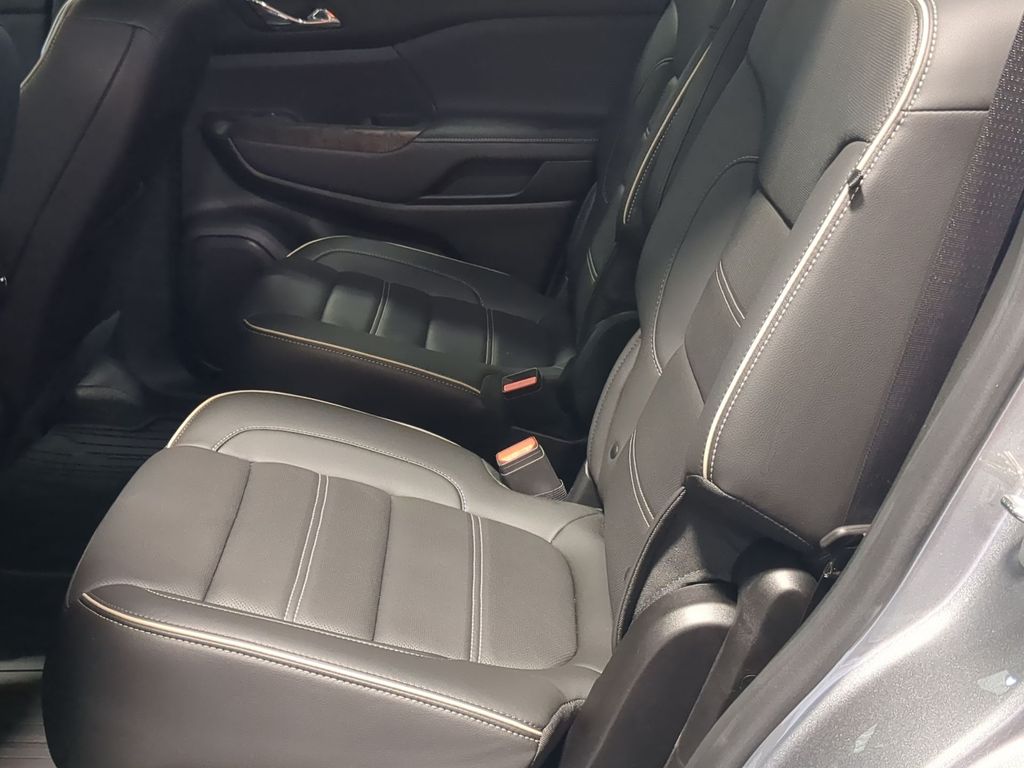 Thumbnail: 2023 GMC Acadia - 12