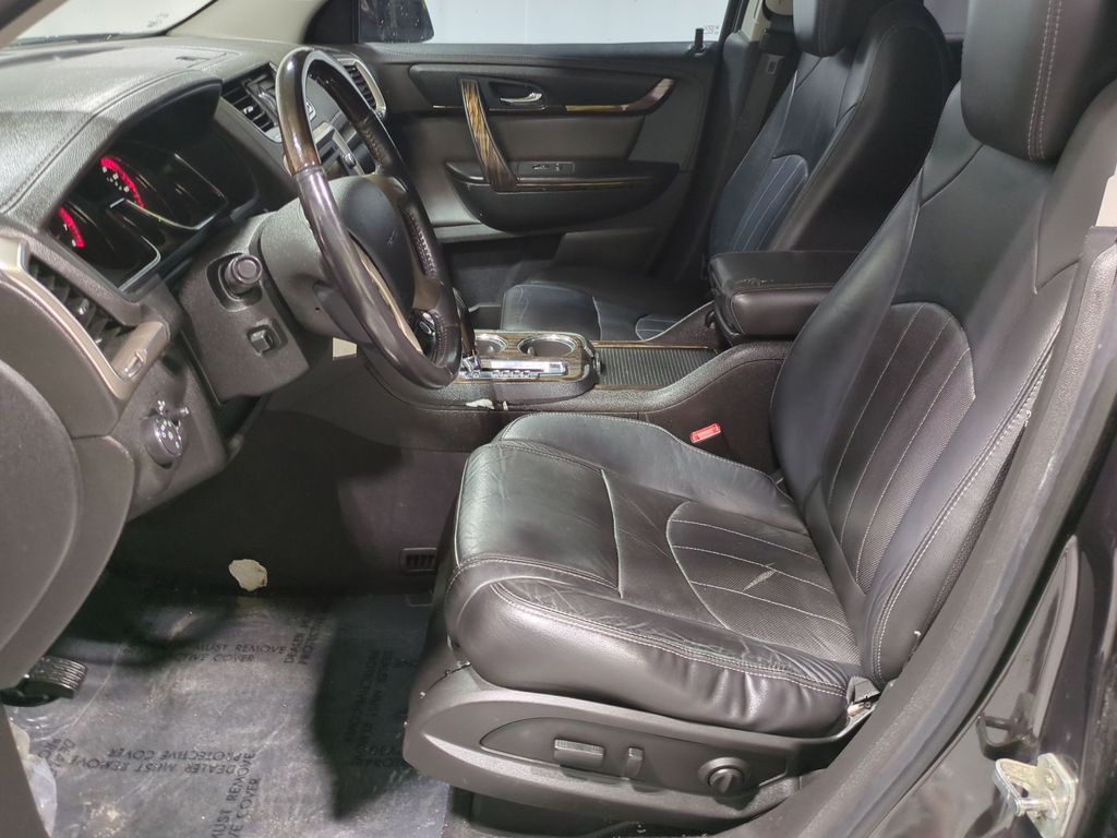 Thumbnail: 2016 GMC Acadia - 10