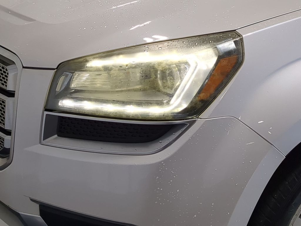 Thumbnail: 2016 GMC Acadia - 24