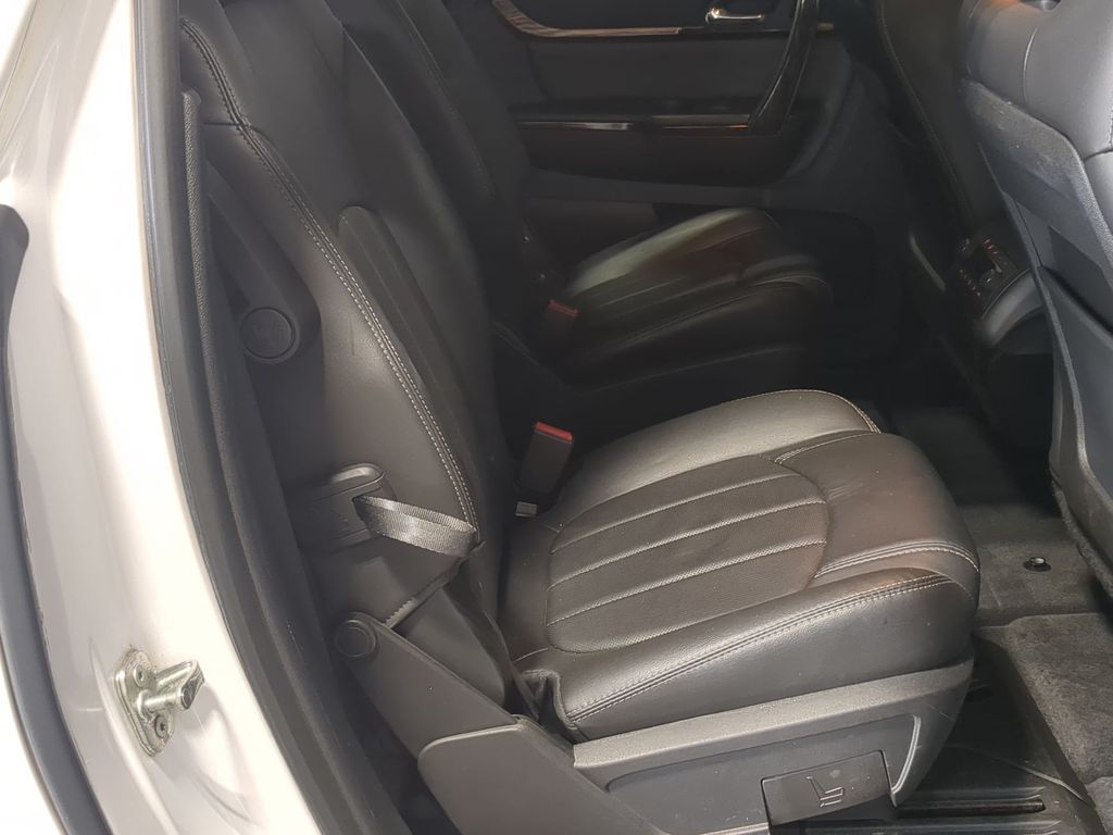 Thumbnail: 2016 GMC Acadia - 11