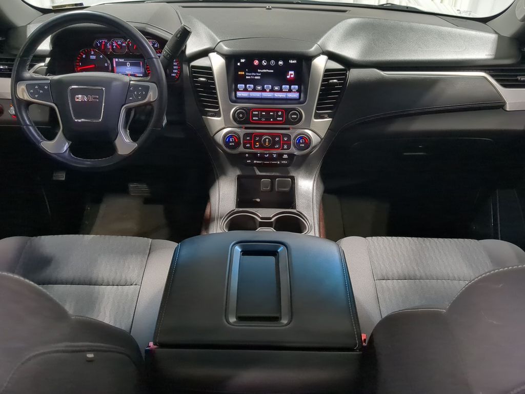 Thumbnail: 2016 GMC Yukon - 9