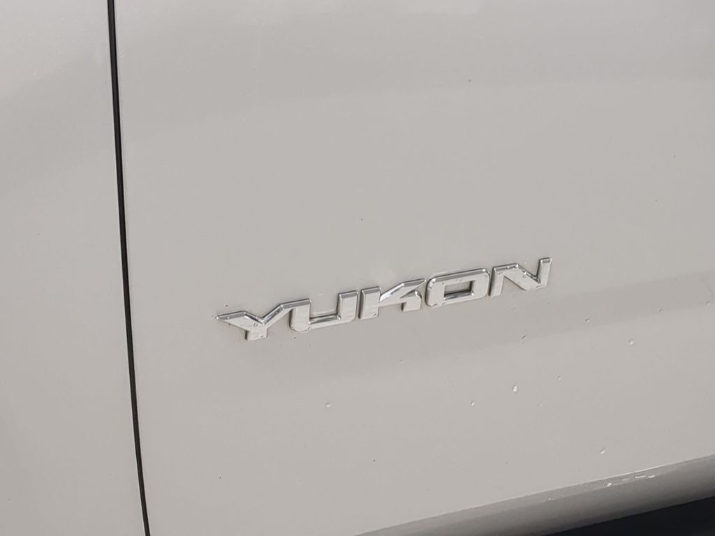 Thumbnail: 2016 GMC Yukon - 25