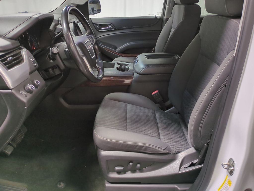 2018 GMC Yukon SLE 10