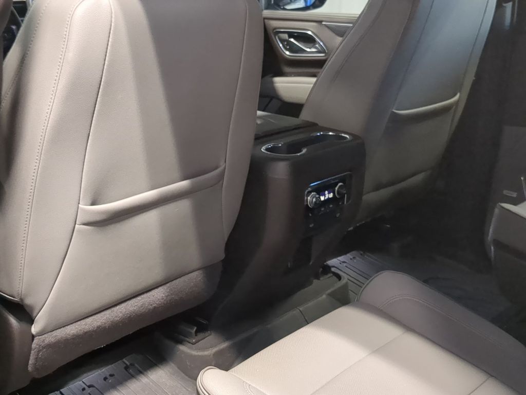 Thumbnail: 2023 GMC Yukon - 26