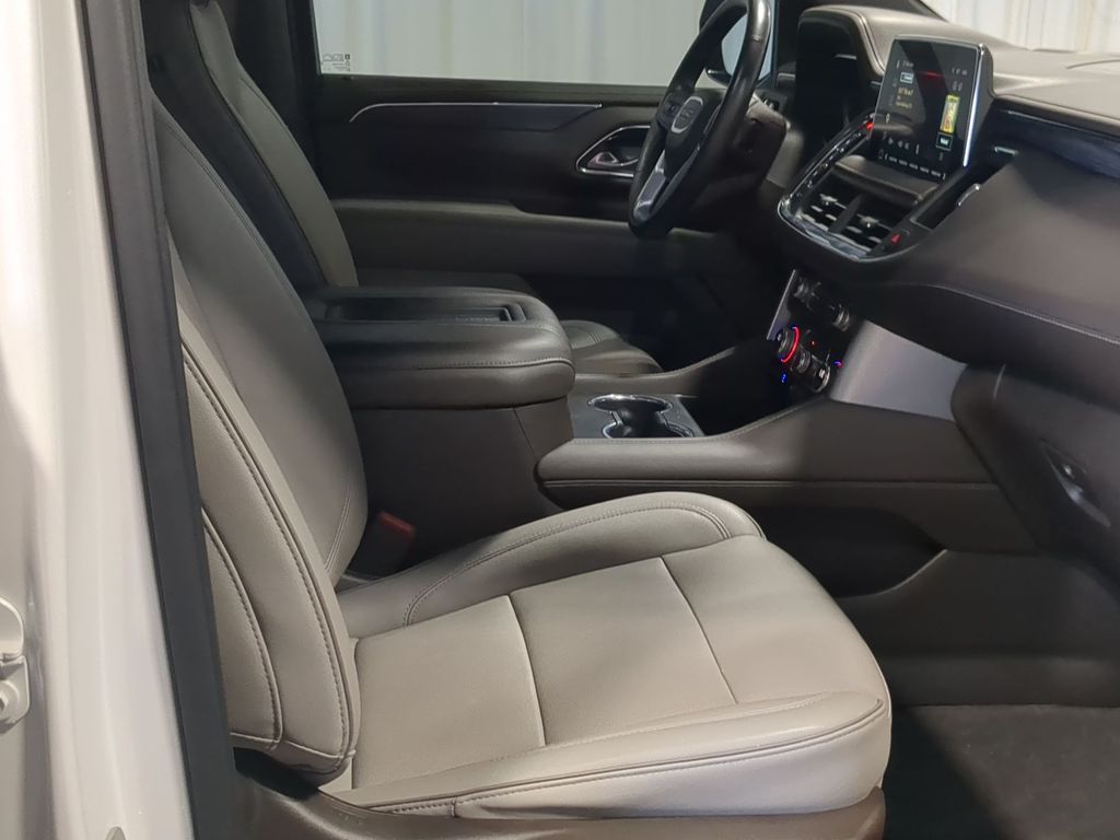 Thumbnail: 2023 GMC Yukon - 11