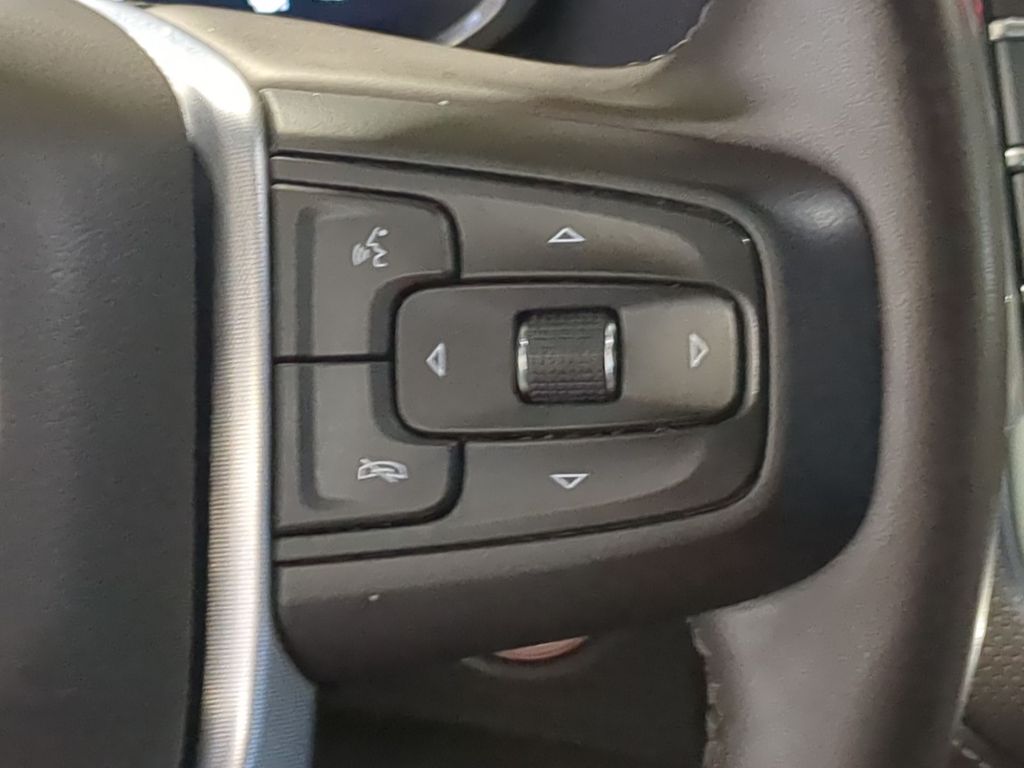Thumbnail: 2023 GMC Yukon - 29