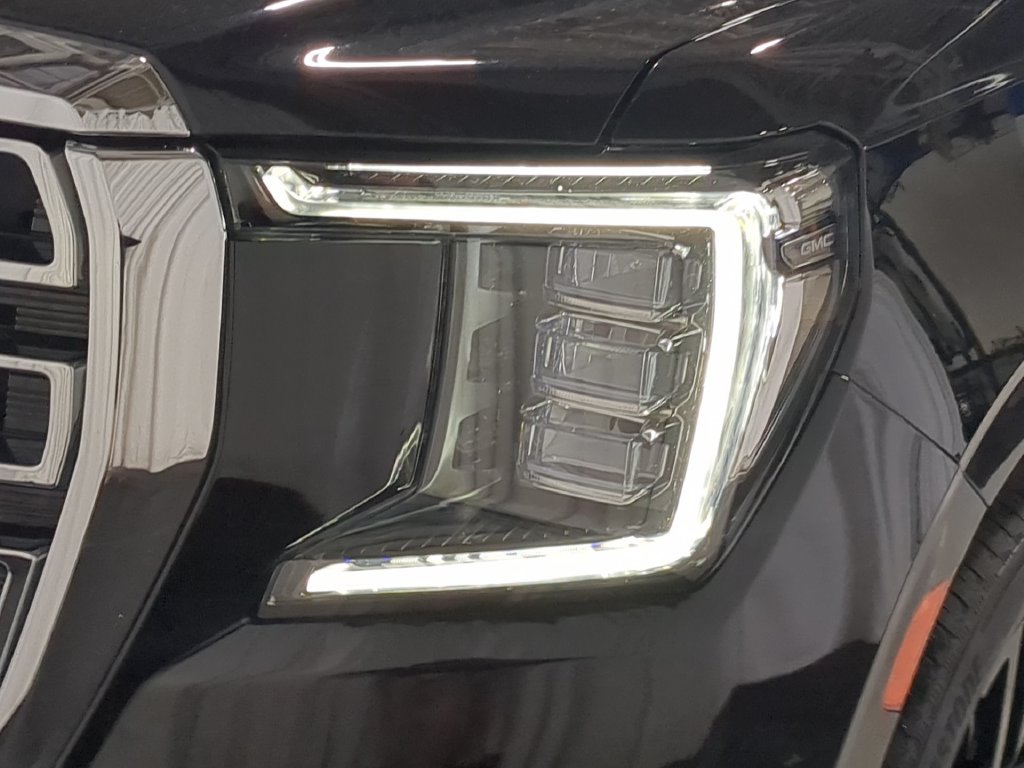 Thumbnail: 2024 GMC Yukon - 23