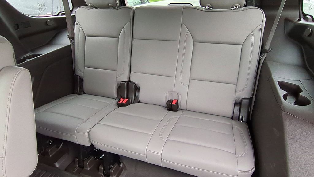 Thumbnail: 2022 GMC Yukon - 25