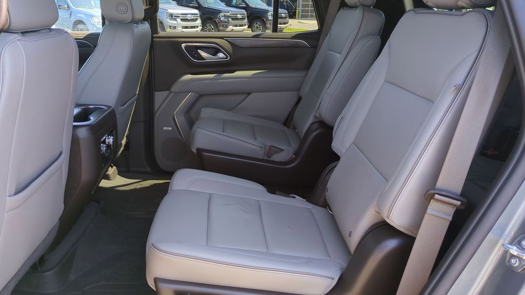 Thumbnail: 2022 GMC Yukon - 13