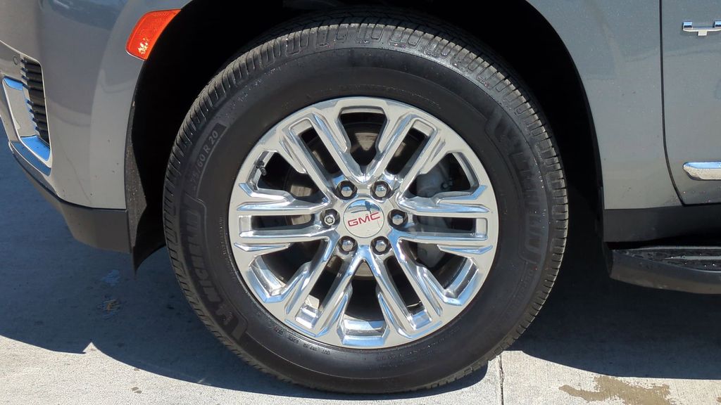Thumbnail: 2022 GMC Yukon - 8
