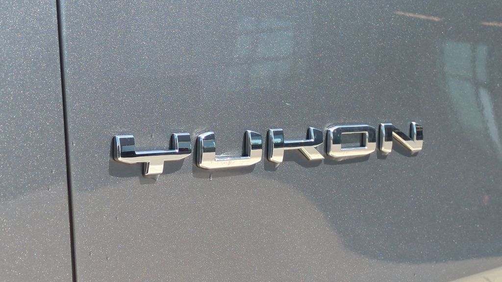 Thumbnail: 2022 GMC Yukon - 22