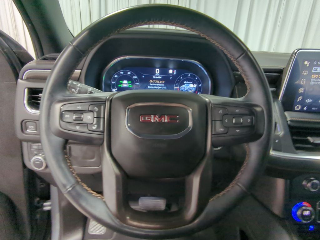 Thumbnail: 2023 GMC Yukon - 13
