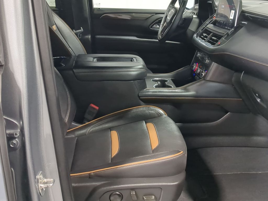 Thumbnail: 2023 GMC Yukon - 11