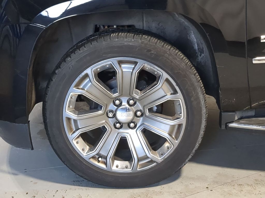 Thumbnail: 2015 GMC Yukon - 8