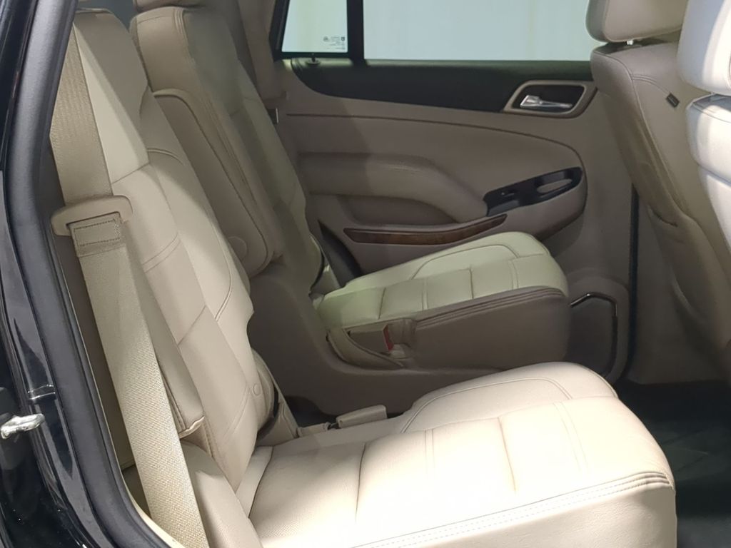 Thumbnail: 2015 GMC Yukon - 34