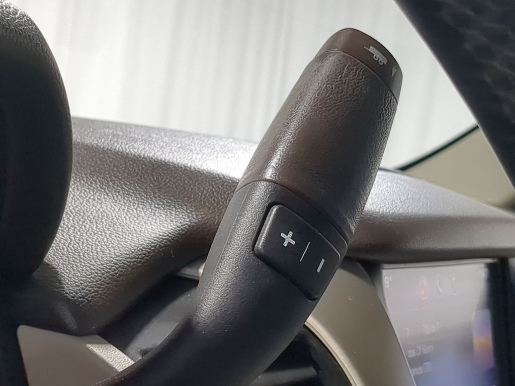 Thumbnail: 2015 GMC Yukon - 42