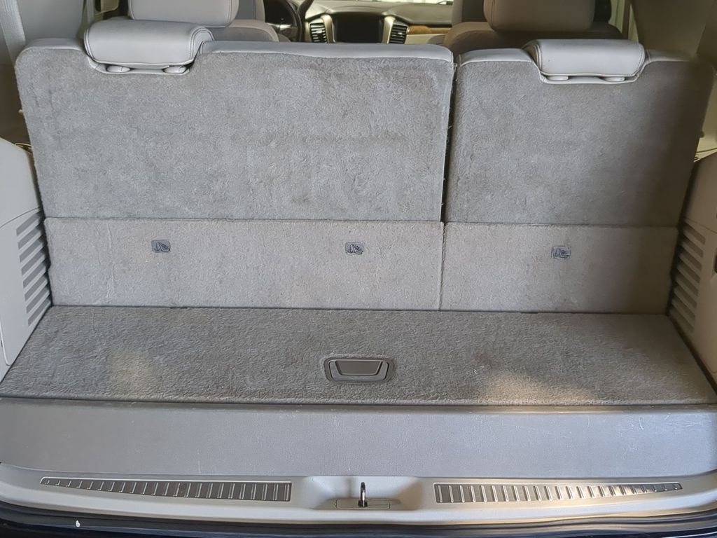 Thumbnail: 2015 GMC Yukon - 16