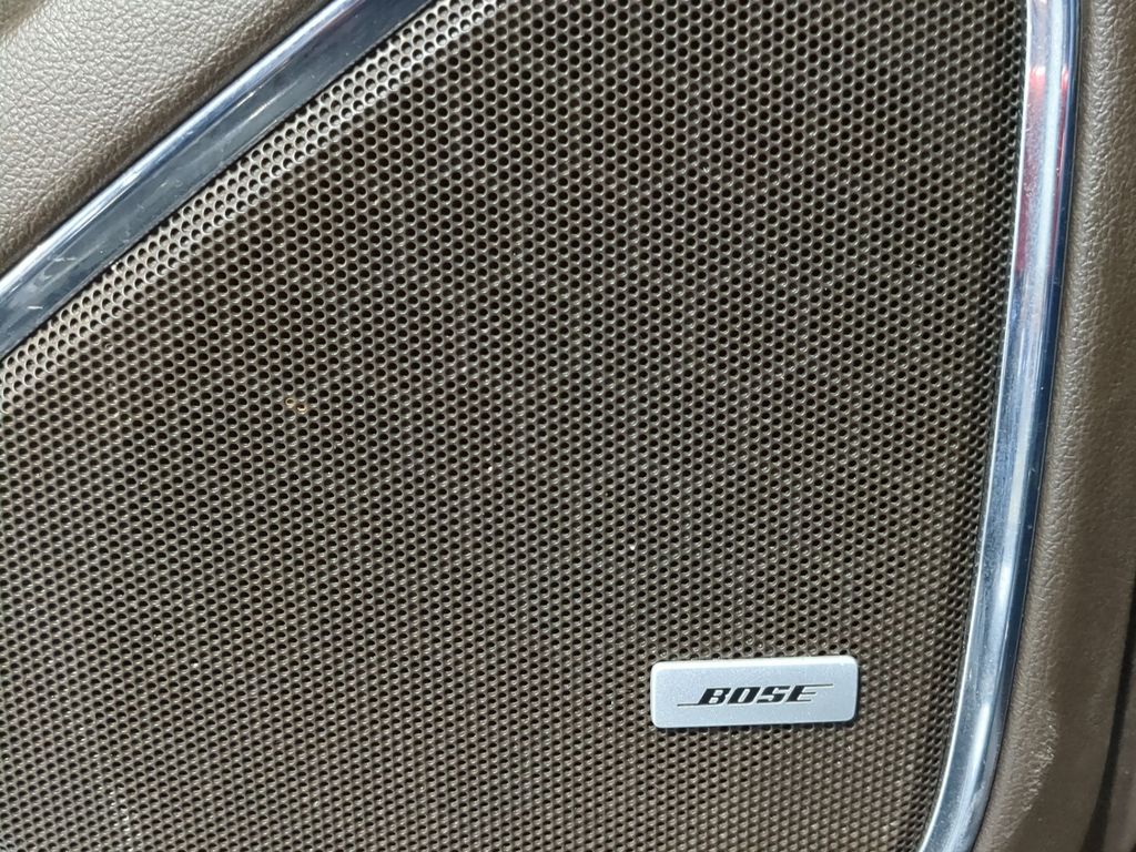 Thumbnail: 2019 GMC Yukon - 32