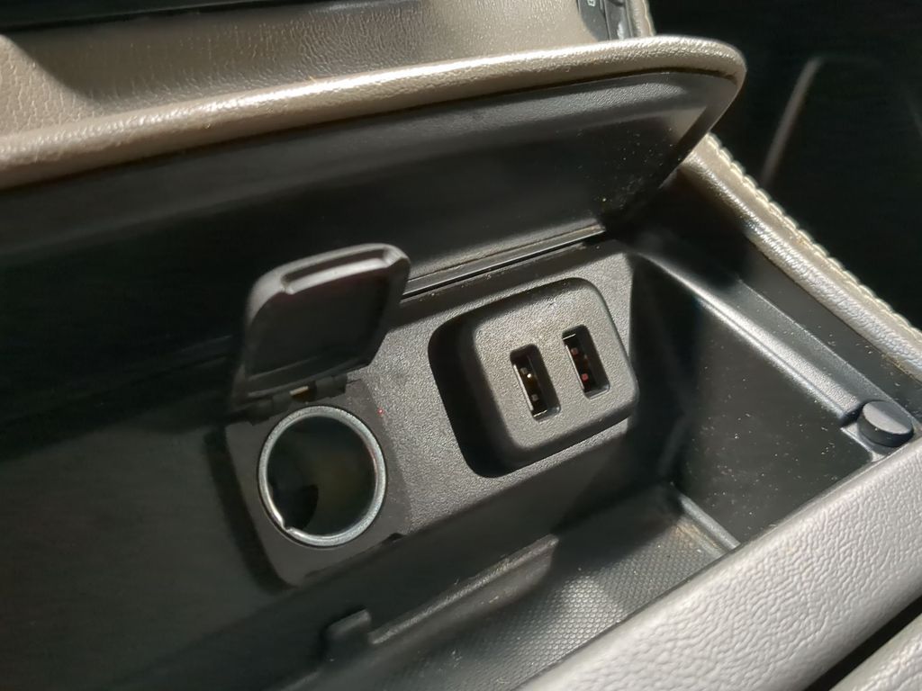 Thumbnail: 2019 GMC Yukon - 33