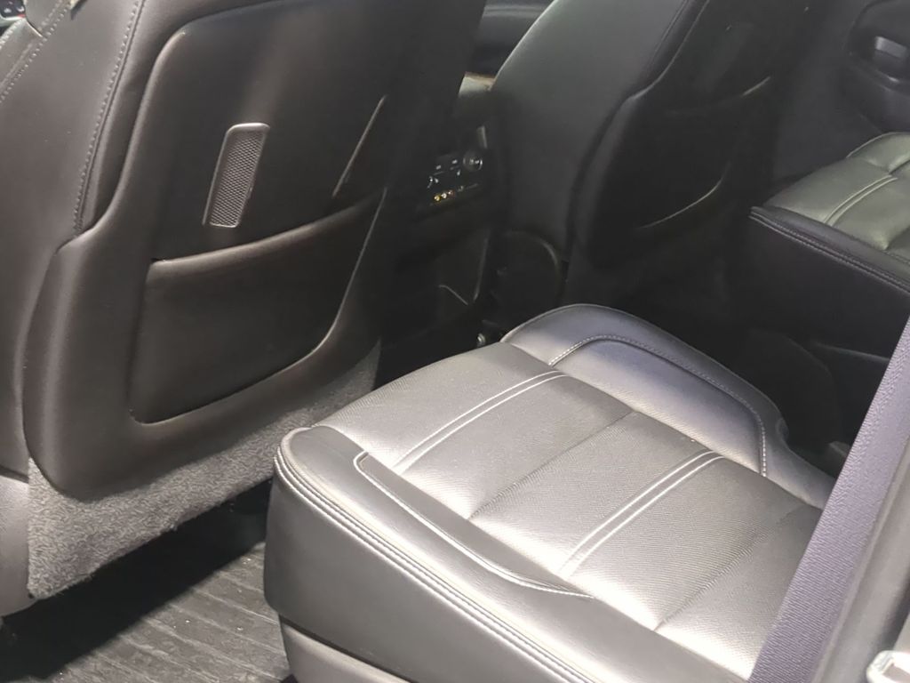 Thumbnail: 2016 GMC Yukon - 12