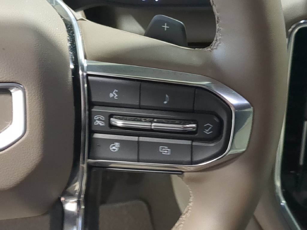 Thumbnail: 2026 GMC Yukon - 28