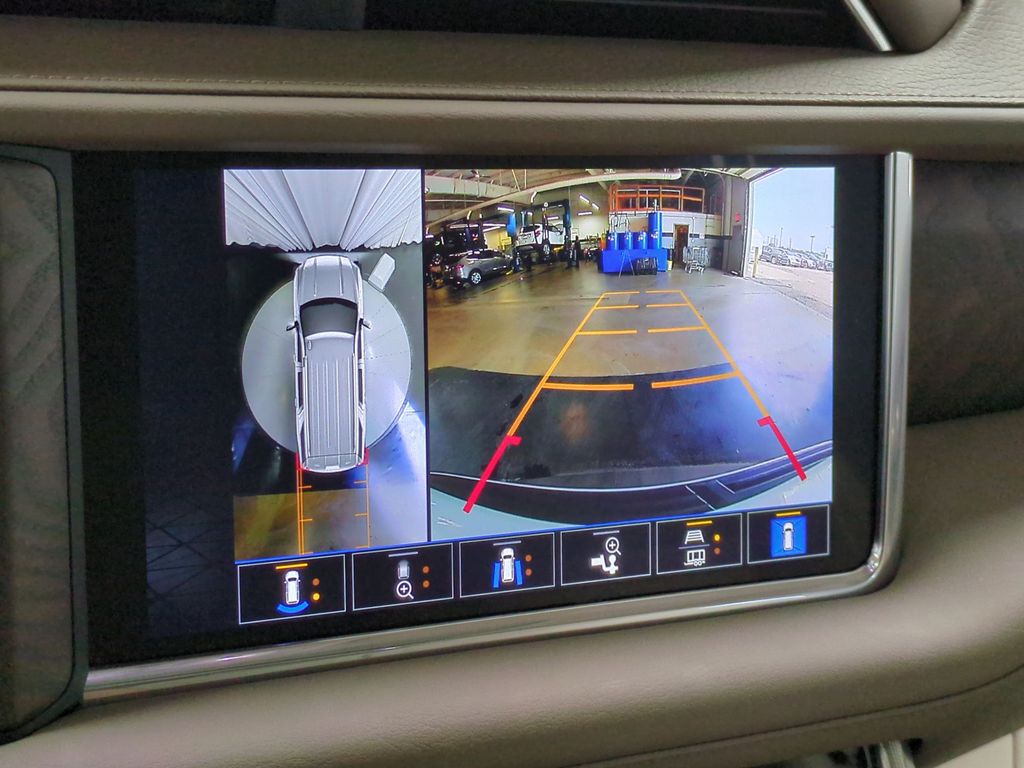 Thumbnail: 2024 GMC Yukon - 29