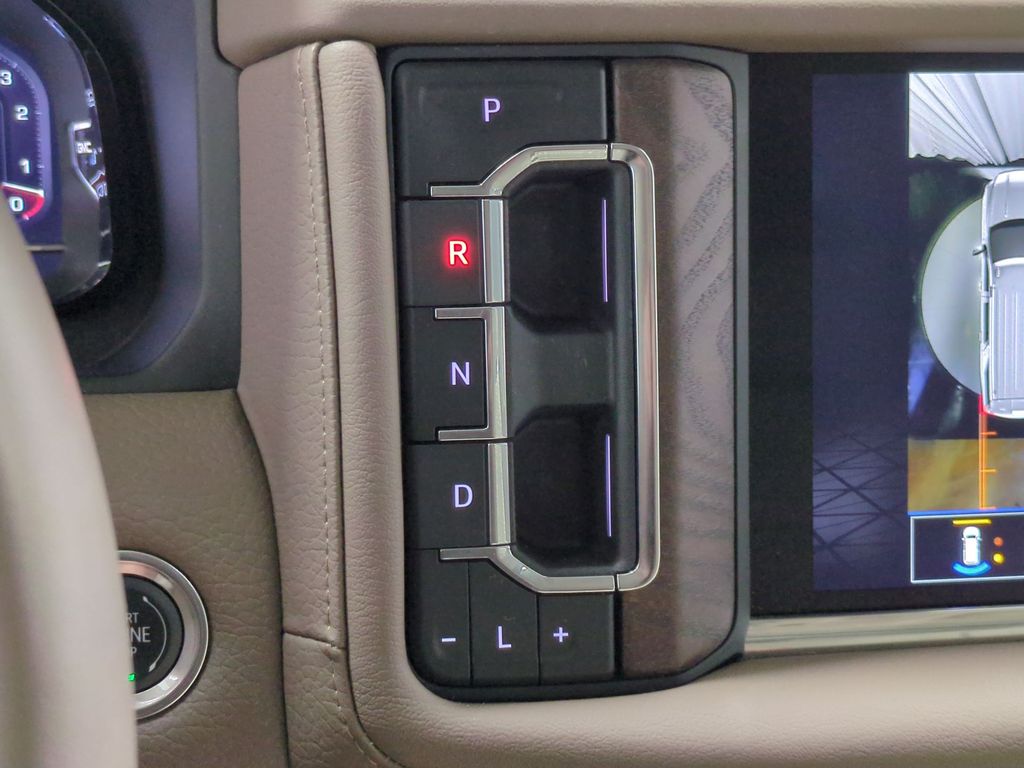 Thumbnail: 2024 GMC Yukon - 31
