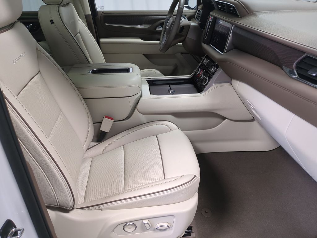 Thumbnail: 2024 GMC Yukon - 11